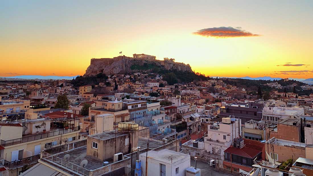 Αθήνα: Έφτασαν τα επίπεδα του 2019 οι πληρότητες των ξενοδοχείων τον Ιούλιο